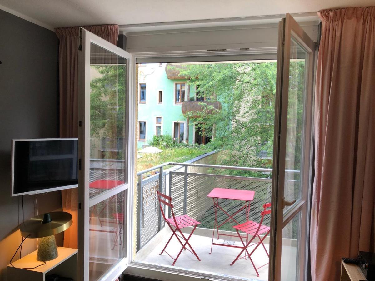 Studio Apartment In Dresden-Neustadt Bagian luar foto