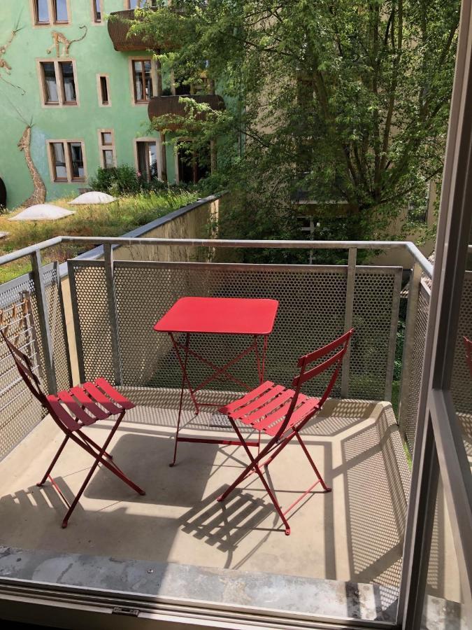 Studio Apartment In Dresden-Neustadt Bagian luar foto