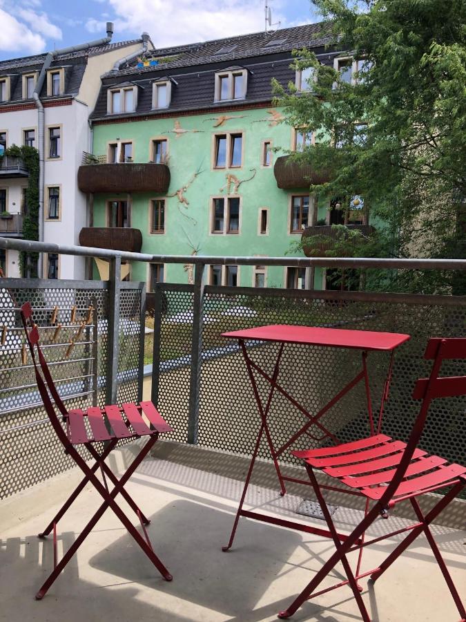 Studio Apartment In Dresden-Neustadt Bagian luar foto