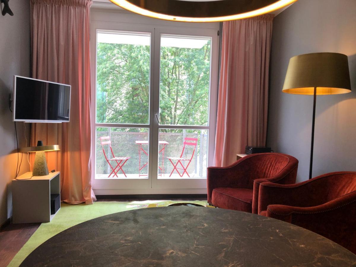 Studio Apartment In Dresden-Neustadt Bagian luar foto