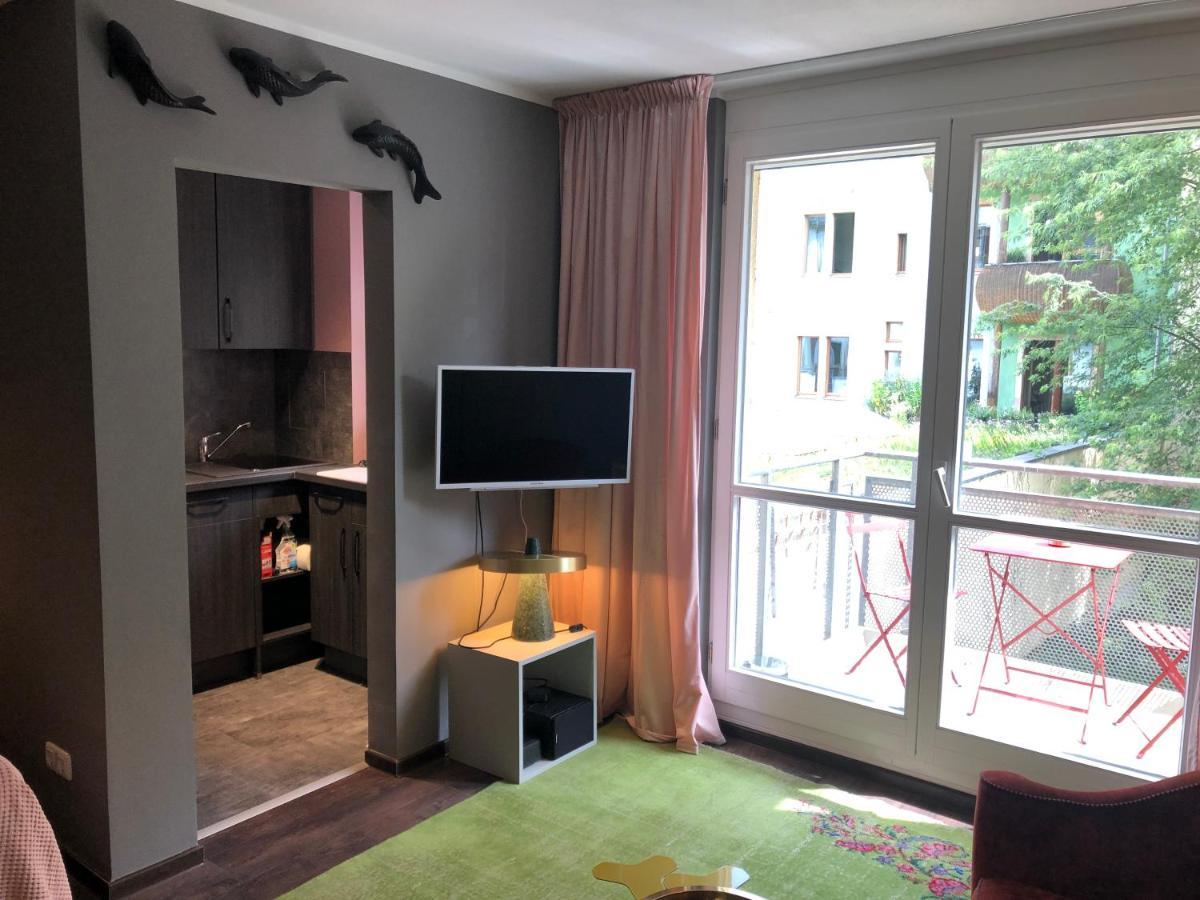 Studio Apartment In Dresden-Neustadt Bagian luar foto